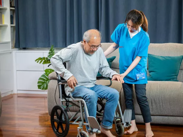 Companion Caregiver-honolullu--2